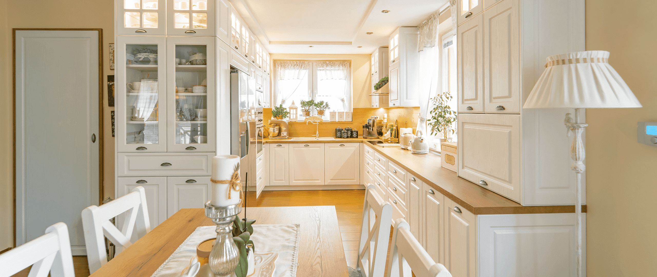 Kuchyňa Dub Tabak | Biela Gravír